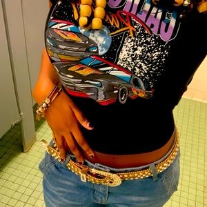 Meet your Posher, Neccie